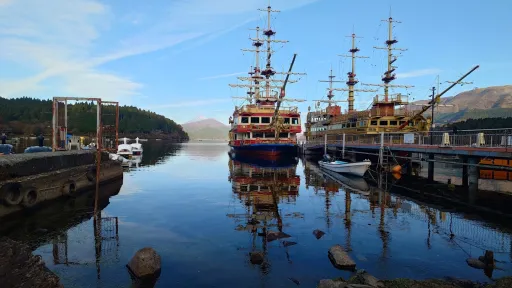 Hakone Sightseeing Cruise