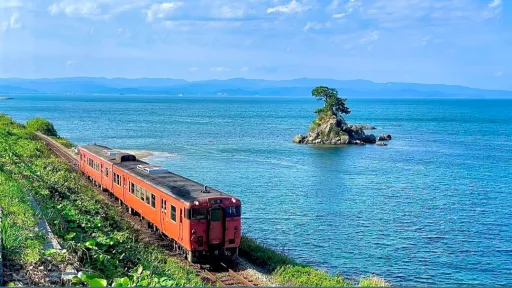 Amaharashi Coast (Noto Peninsula Quasi-National Park)