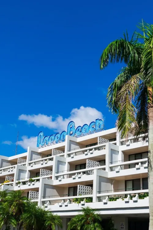 THE MOON BEACH MUSEUM RESORT